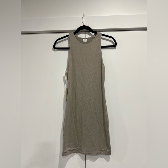 Wilfred Dresses & Skirts - Aritzia Wilfred Free Sleeveless Midi Dress Size XS NWT